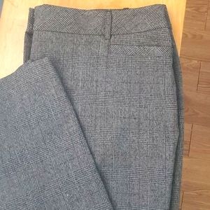 Classic print pant brand new no tag